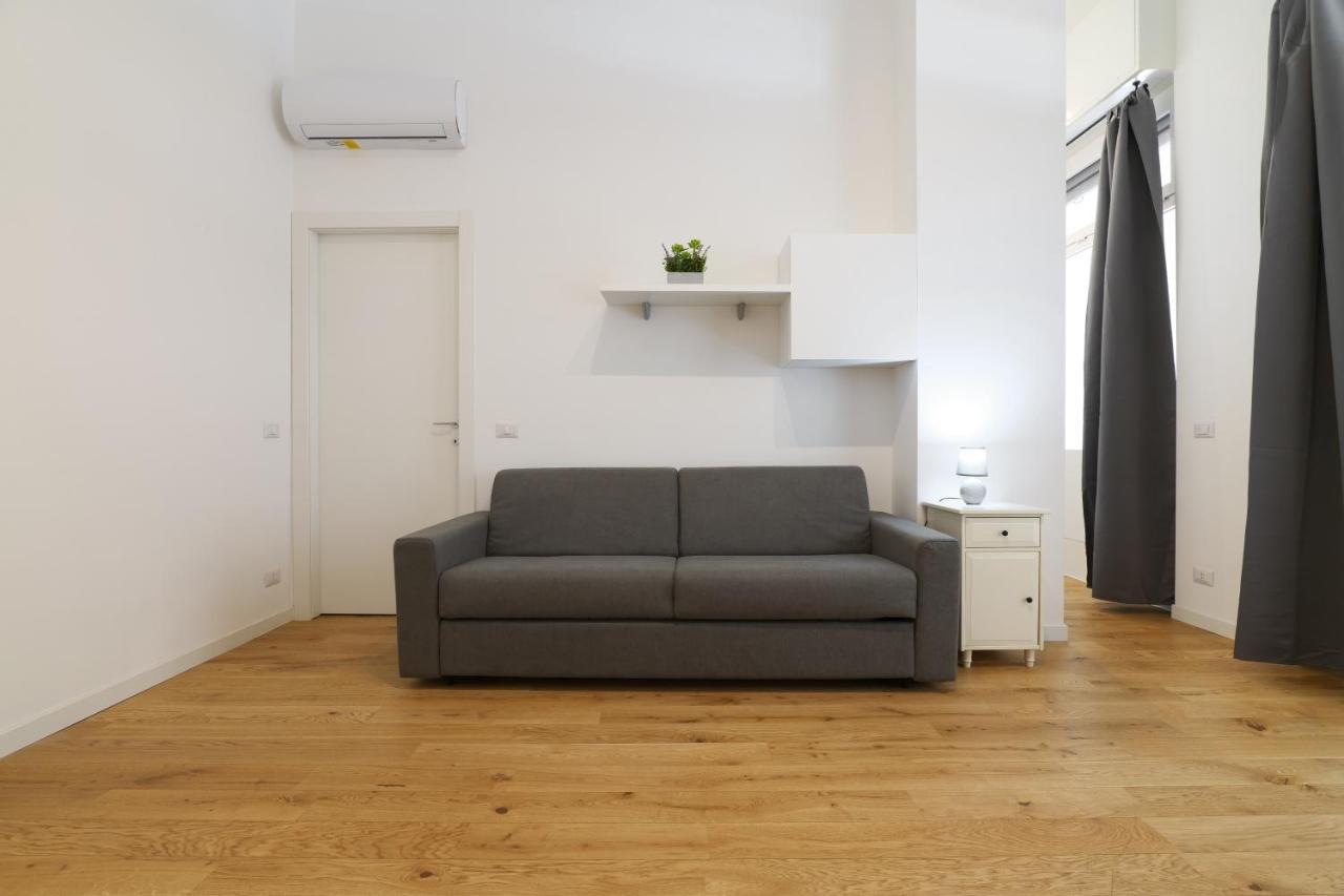 Primopiano - La Malfa Flats Apartment Milan Bagian luar foto