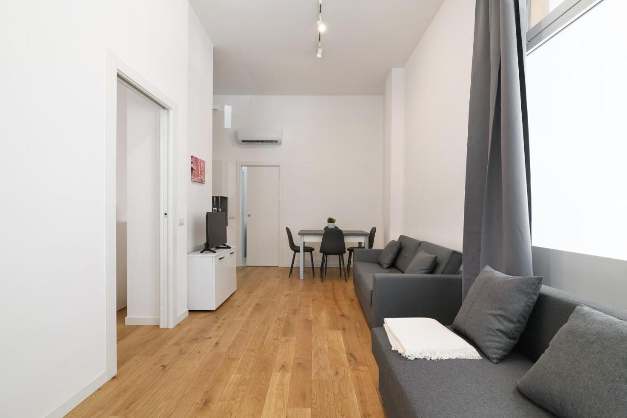 Primopiano - La Malfa Flats Apartment Milan Bagian luar foto
