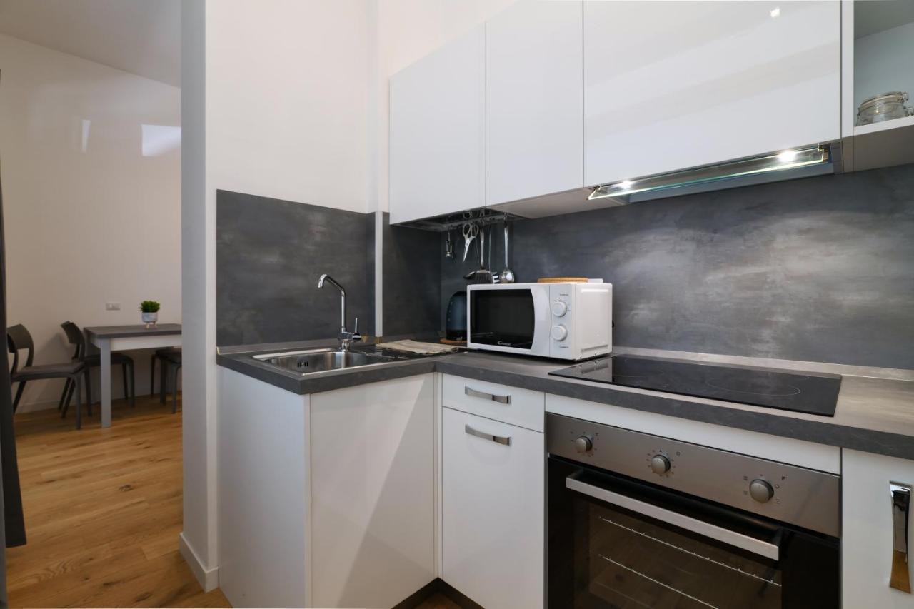 Primopiano - La Malfa Flats Apartment Milan Bagian luar foto