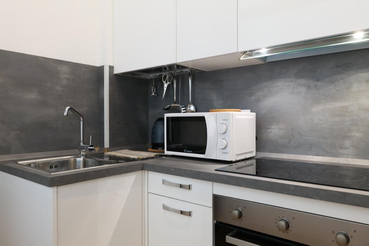 Primopiano - La Malfa Flats Apartment Milan Bagian luar foto