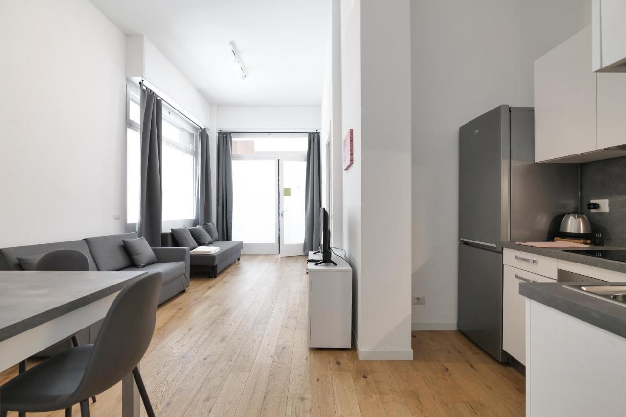 Primopiano - La Malfa Flats Apartment Milan Bagian luar foto