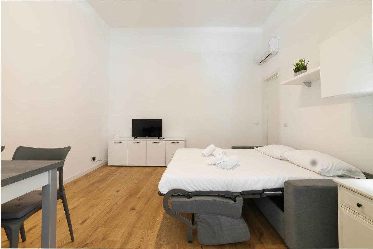 Primopiano - La Malfa Flats Apartment Milan Bagian luar foto