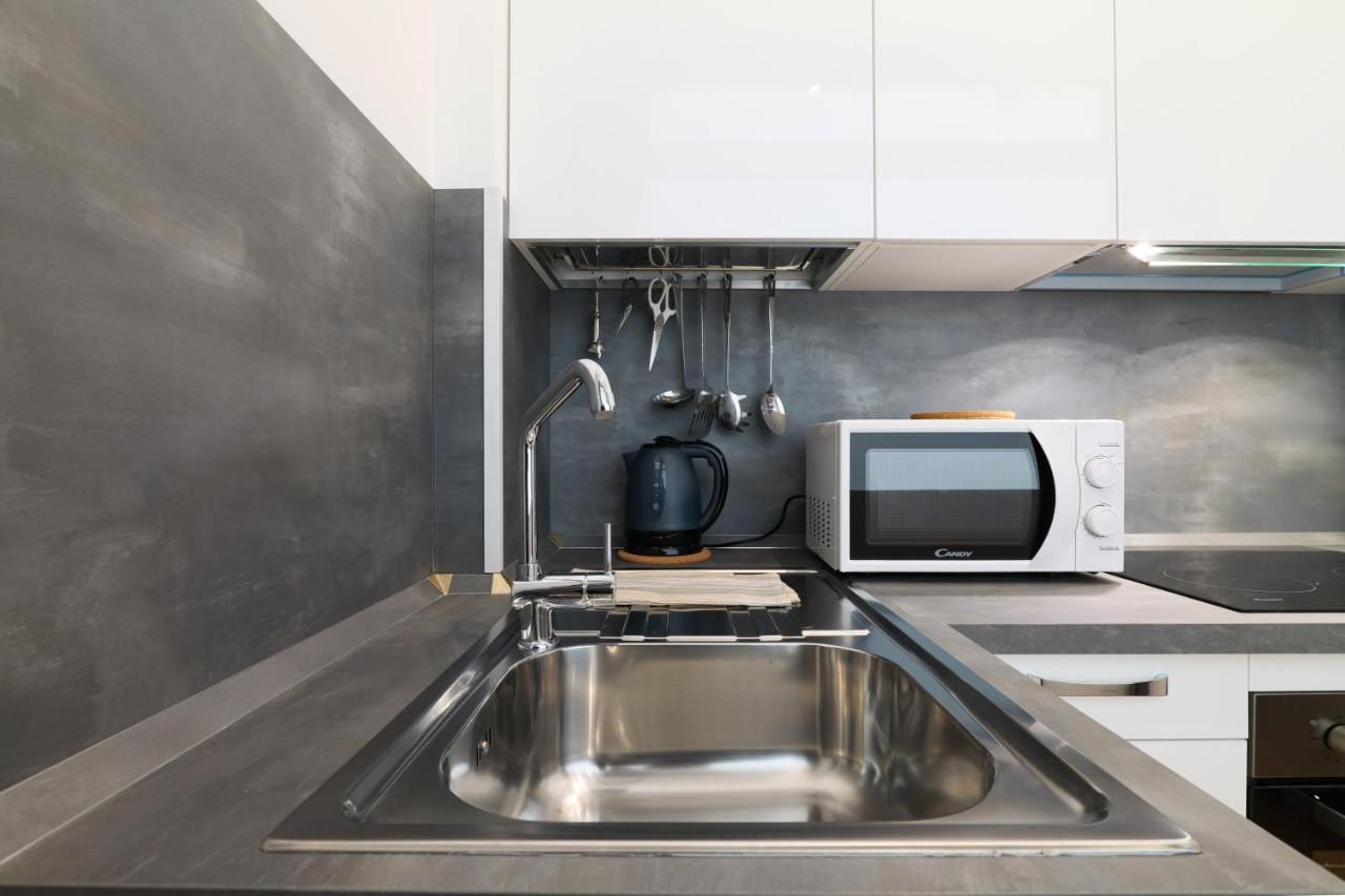 Primopiano - La Malfa Flats Apartment Milan Bagian luar foto