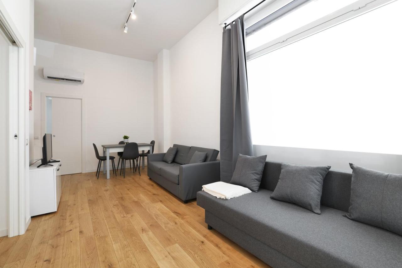 Primopiano - La Malfa Flats Apartment Milan Bagian luar foto