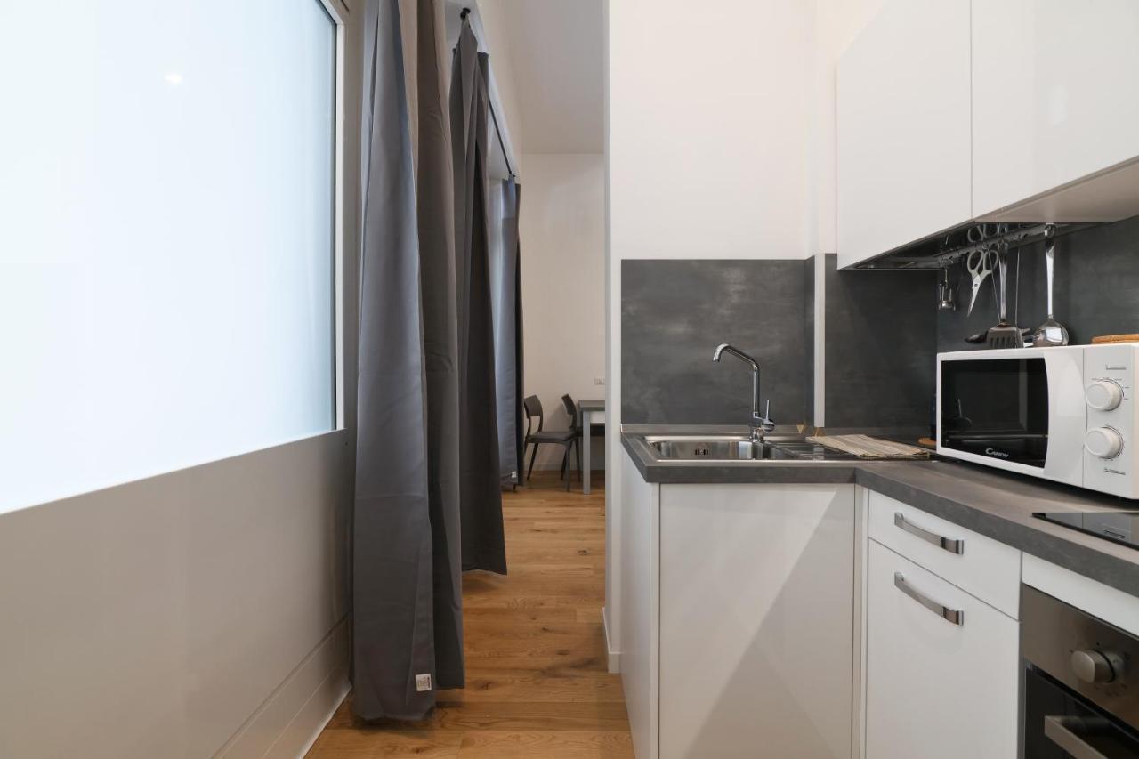 Primopiano - La Malfa Flats Apartment Milan Bagian luar foto