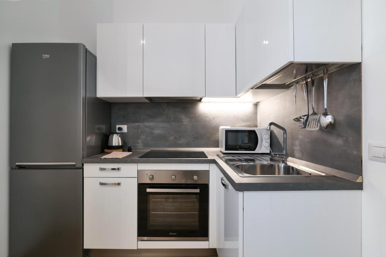 Primopiano - La Malfa Flats Apartment Milan Bagian luar foto
